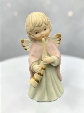 Vintage 1994 Lefton China Angel Choir 05019 Figurine w/ Blue Eyes & Horn EUC